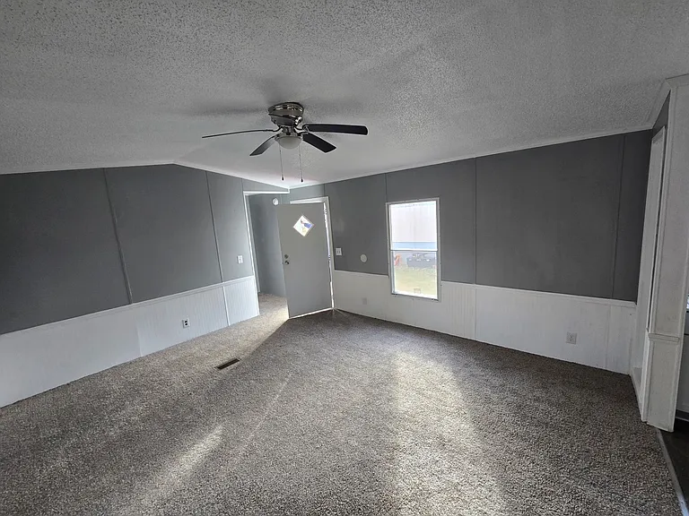 308 Pepper St #26 — Photo 4