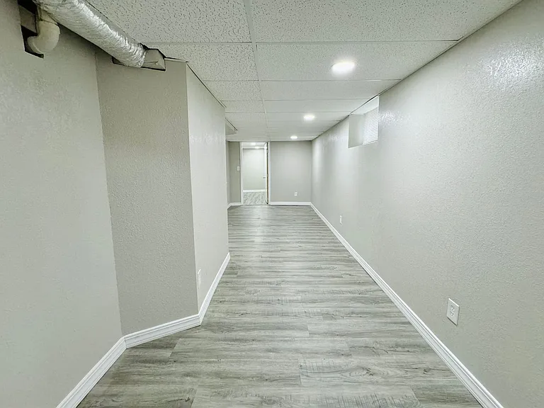 1706 Avenue B — Photo 3