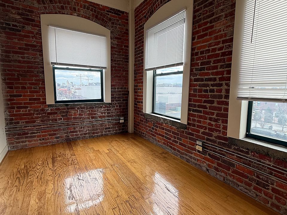 1st image of 1414 W Marshall St Unit 48