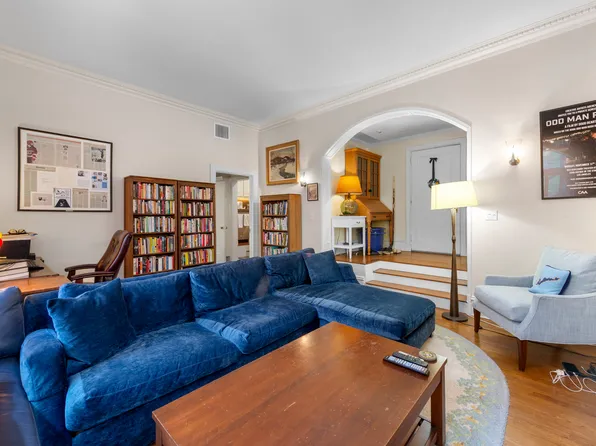 1 West 67th Street 2M image 2 of 15