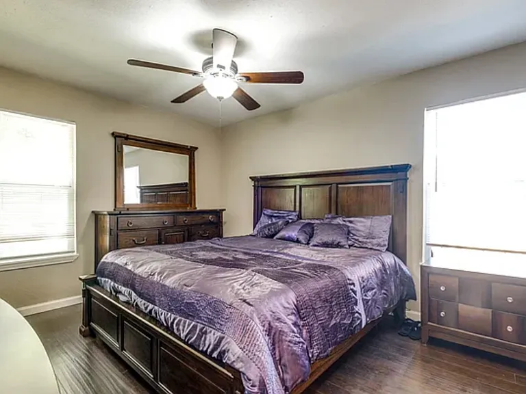 5702 Woodgreen — Photo 11