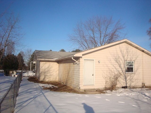 2nd image of 5555 Green Hwy