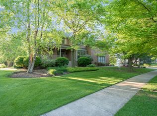 4415 Esquire Cir, Naperville, IL 60564