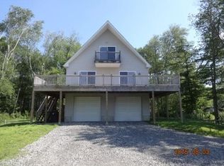6 Glade St, Dartmouth, MA 02747