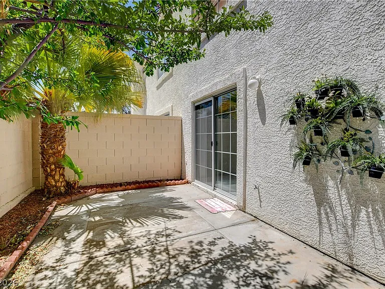 8039 Teresita Ave — Photo 41