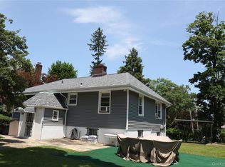 180 Scott Ave, Yonkers, NY 10704