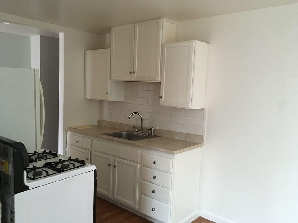 1st image of 525 S 29th St APT B