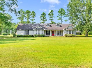 25 Harvest Ln, Monroeville, AL 36460