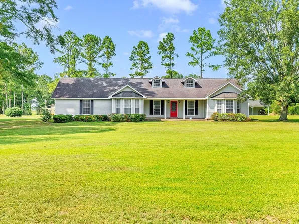 25 Harvest Ln, Monroeville, AL 36460