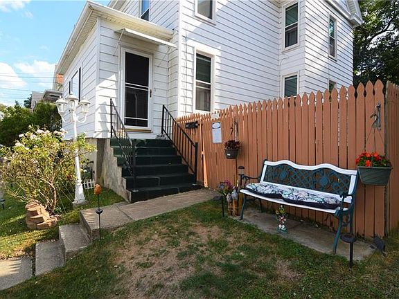 2nd image of 318 Seminary Ave