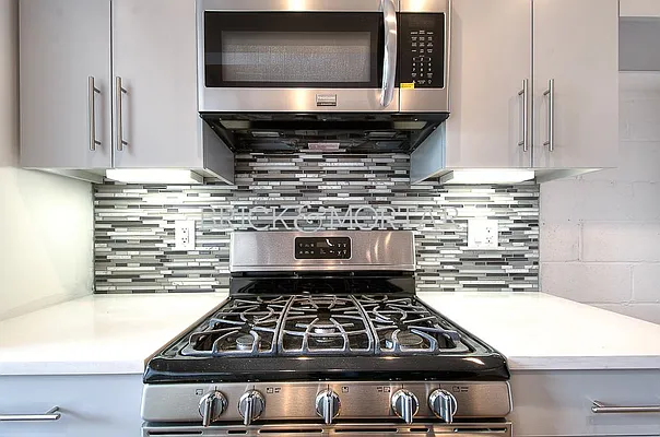 Rented by Brick&Mortar | media 16