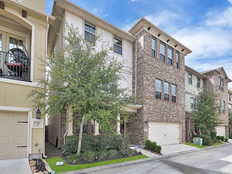 1715 Billfish Blvd — Photo 2