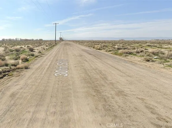 30 Th St, Rosamond, CA 93560