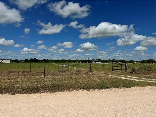 24045 Engleman Garden Rd, Edcouch, TX 78538
