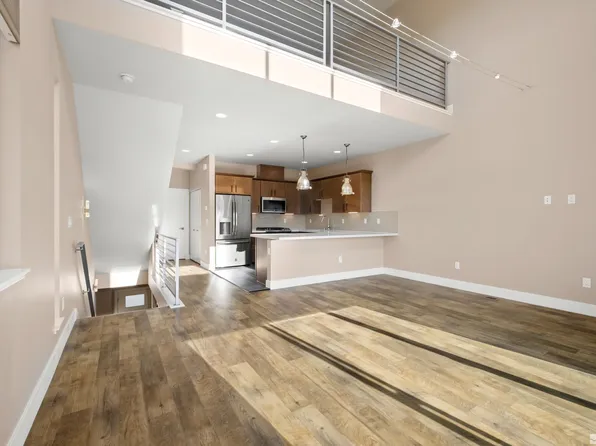 1408 Tonopah St, Reno, NV 89509