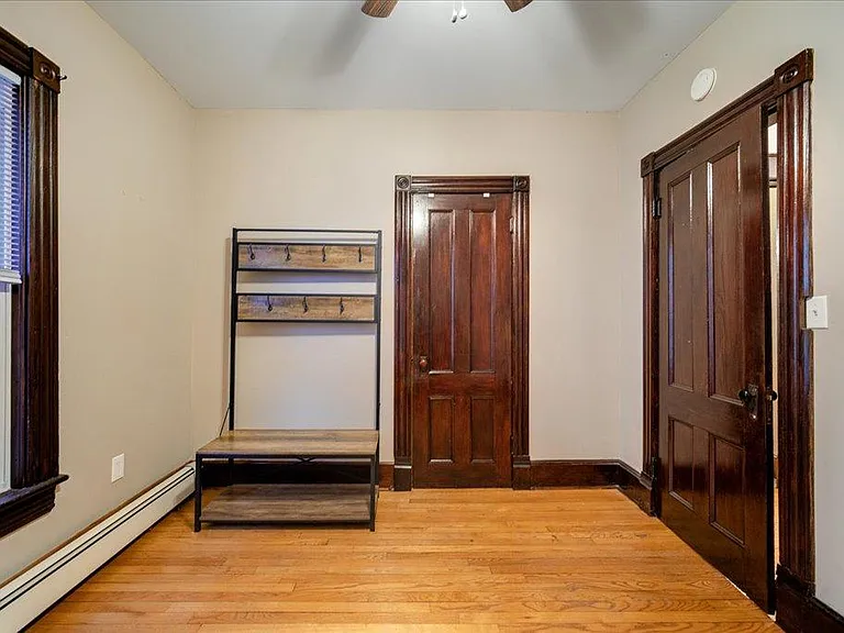 56 Lincoln Ave — Photo 18