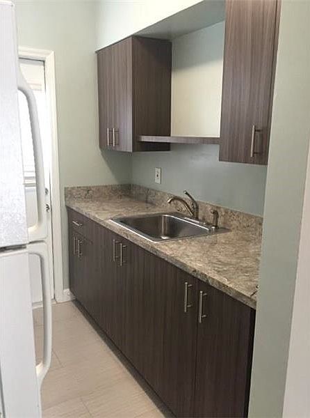 1st image of 7745 Harding Ave APT 11