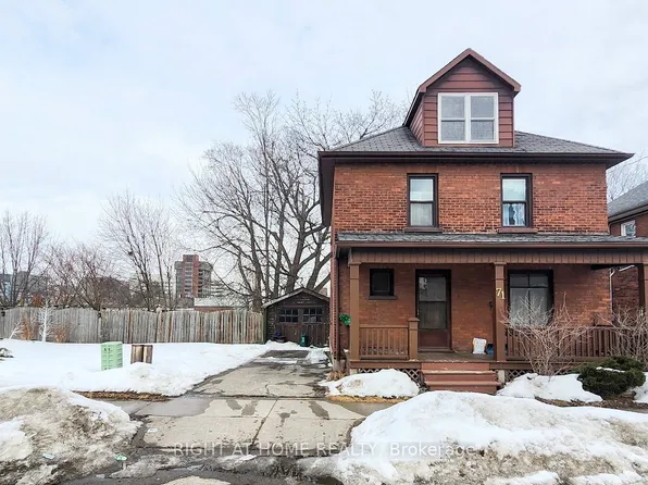 71 Nassau St, Oshawa, ON L1J 4A3