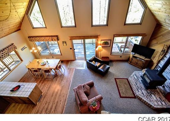 4th image of 1056 Greensboro Way
