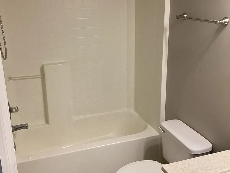 365 Creekside Dr — Photo 10