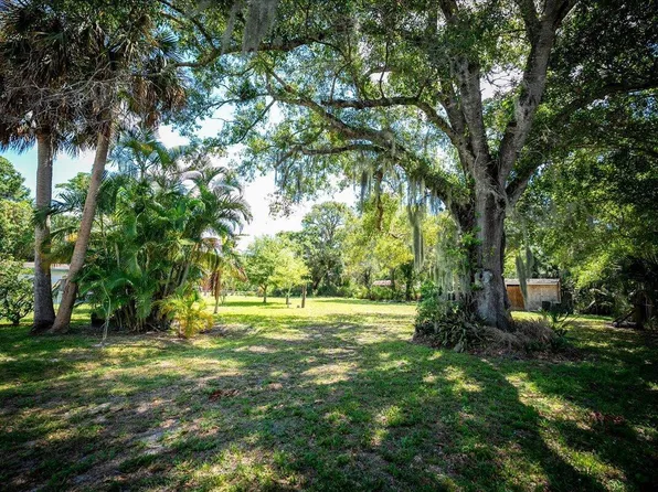 0 Happiness St, Fort Pierce, FL 34981