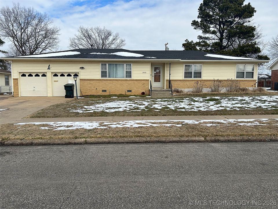 1st image of 2512 Hilltop Ave