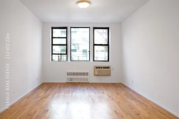Rented by J. Lemle Real Estate | media 17