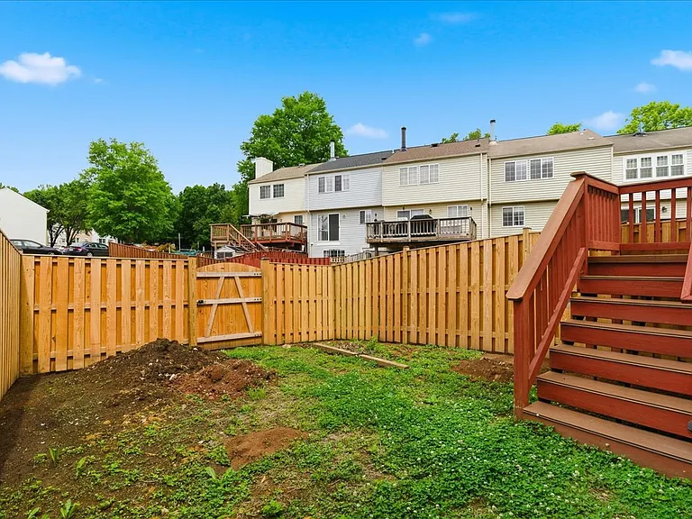 13937 Middle Creek Pl — Photo 33