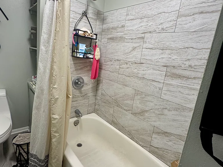 290 Fletcher St #3 — Photo 4