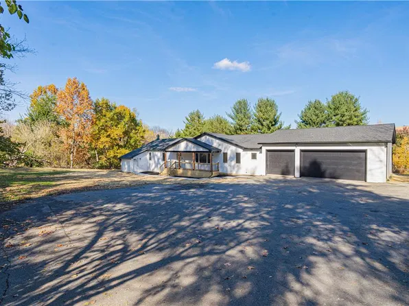 255 Berger Rd, Easton, PA 18042