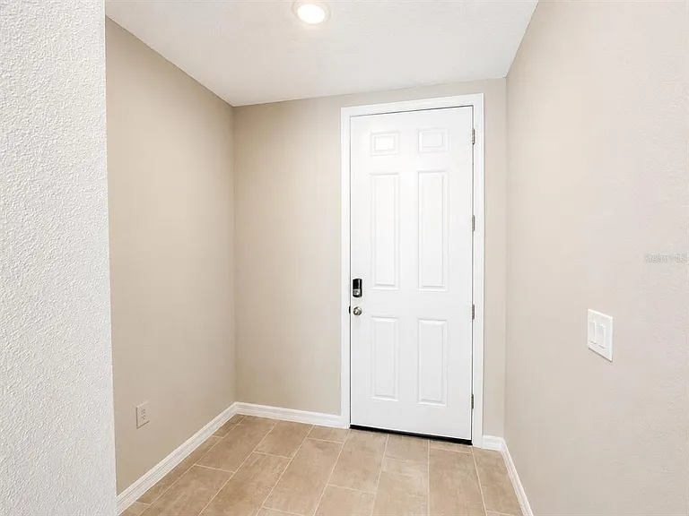 5909 Sailor Coast Way — Photo 3