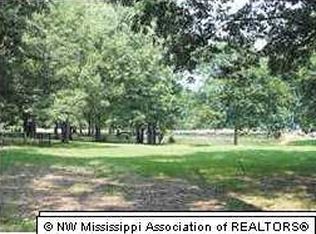 5375 Horn Lake Rd, Horn Lake, MS 38637