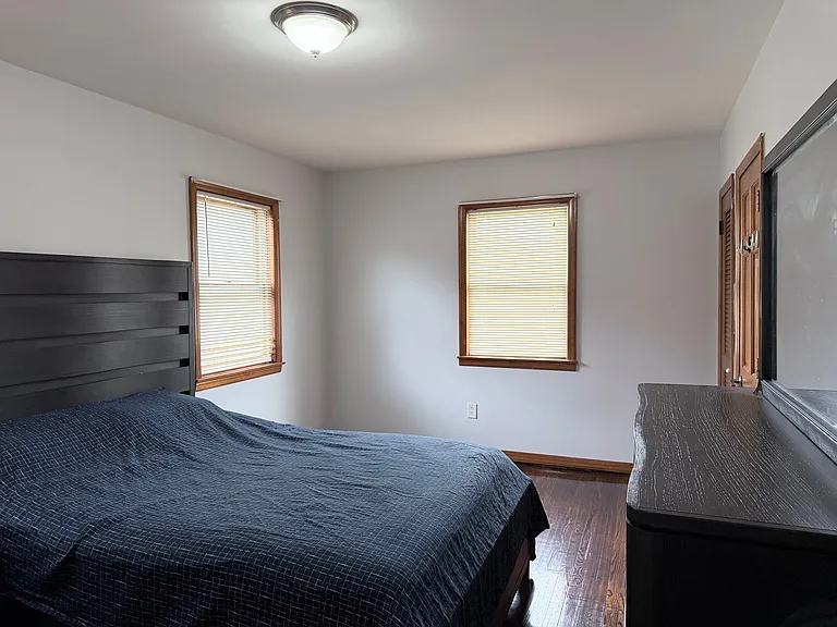 34 Parkside Dr — Photo 8
