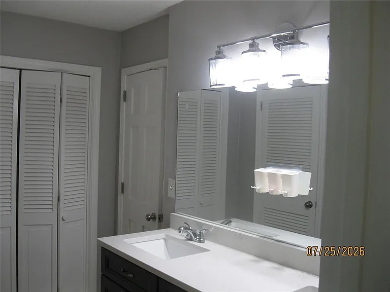 5159 Stratham Dr — Photo 22