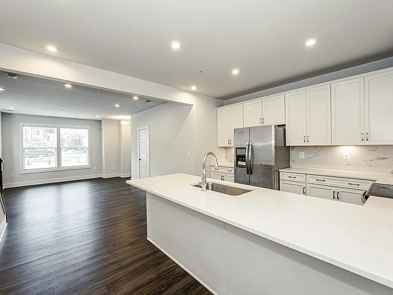 2685 Saint Elias Dr — Photo 4