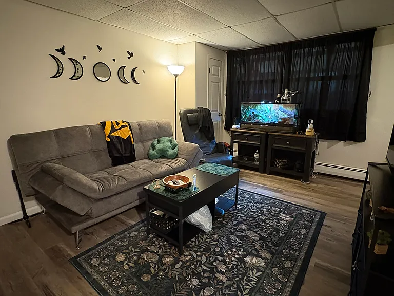 507 N Linn St #3 — Photo 2