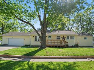 112 Poplar St, Gobles, MI 49055