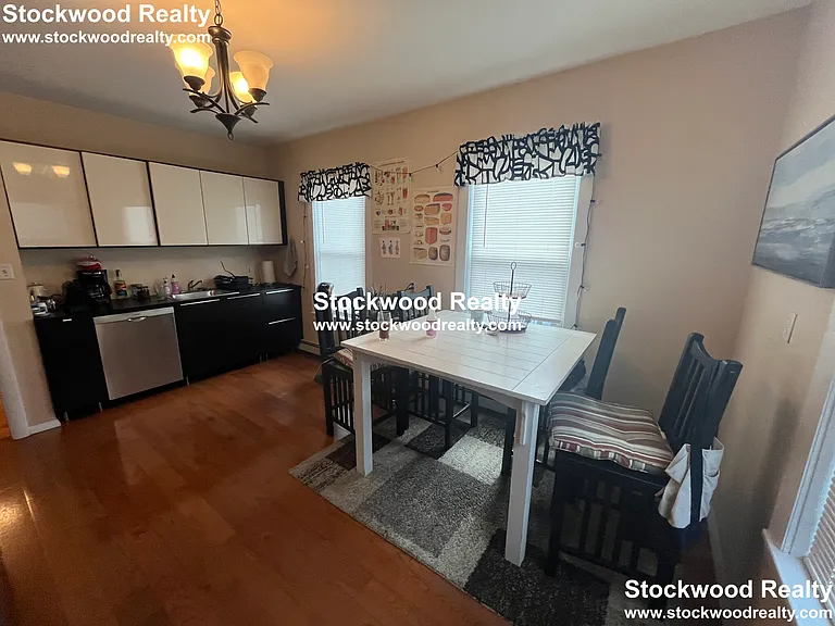 41 Howell St #2 — Photo 6
