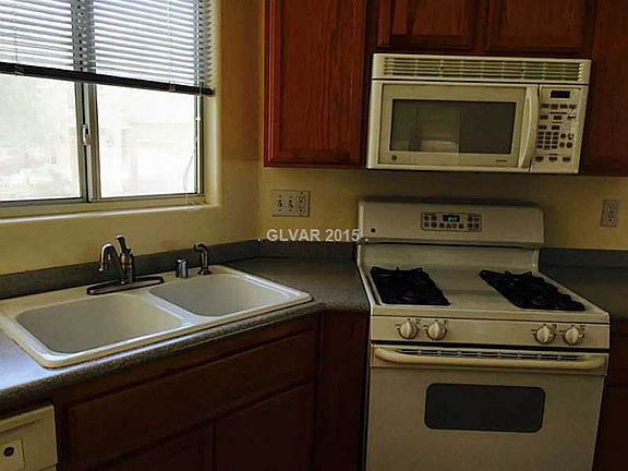 5th image of 6394 Lonesome Lake St