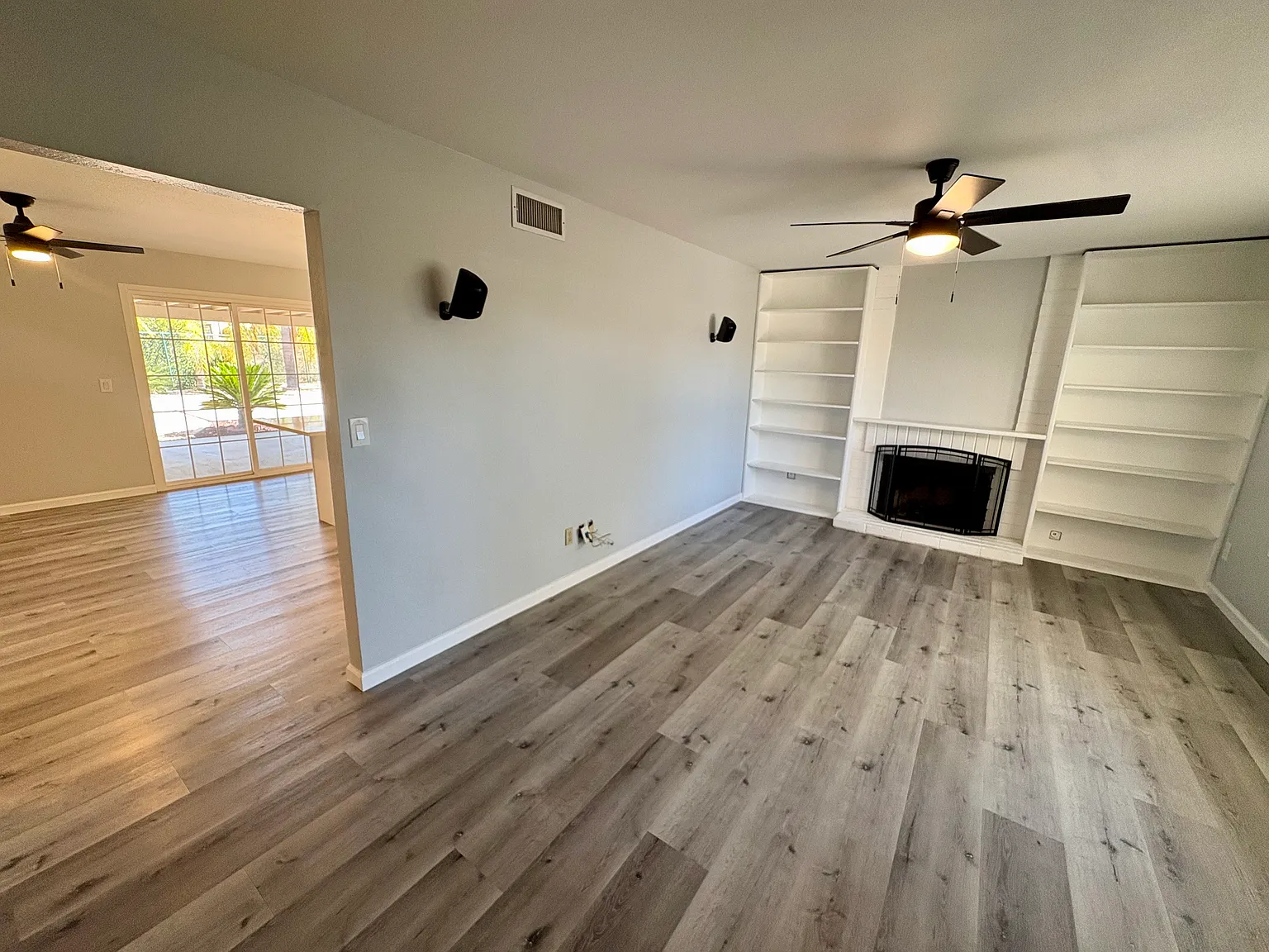 3 bed, 1275 sqft, $4,000 — Photo 4
