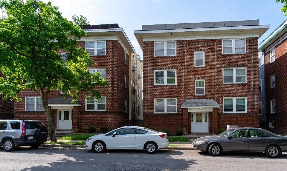 1st image of 1115 W 40th St #1E