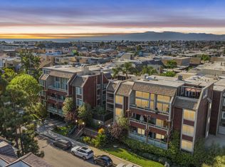 4350 Via Dolce APT 307, Marina Del Rey, CA 90292