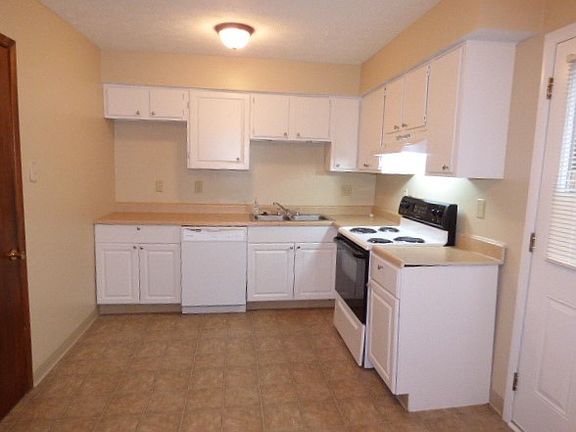 3rd image of 5300 Shiloh Dr