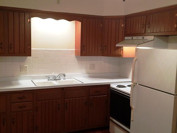 4th image of 5033 Forest Park Pl APT 2