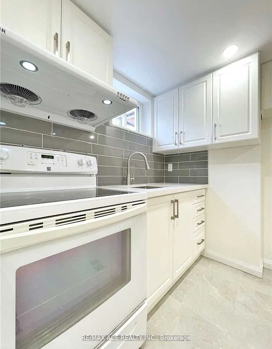 2 bed, $1,800 — Photo 4