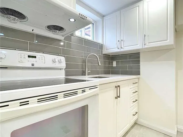 246 Horsham Ave #LOWER — Photo 4