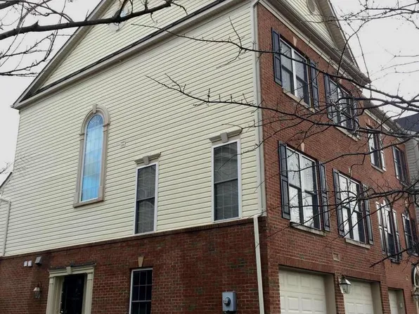 5316 Rosemallow Cir, Centreville, VA 20120