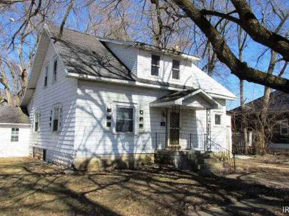 315 E Maple St, Pennville, IN 47369