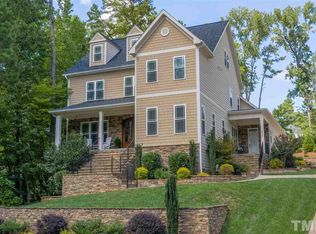 3212 Cobblestone Ct, Raleigh, NC 27607