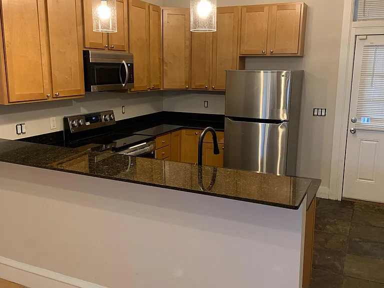 1720 S 9th St #1AR — Photo 3